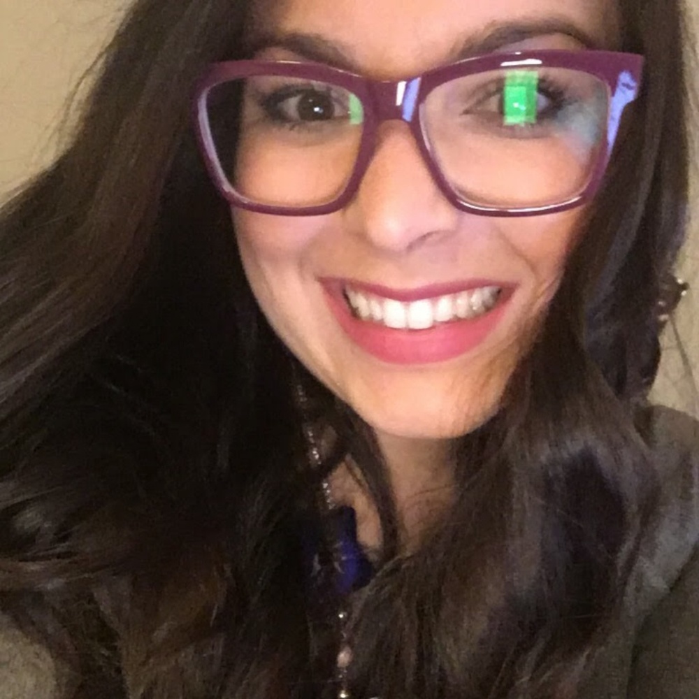 Meet your Posher, Andrea